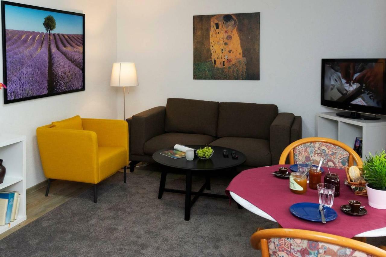 Blumenmeer Appartment Ober-Hambach Kültér fotó